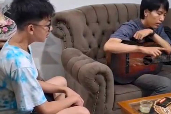 Kursus Vokal uwis